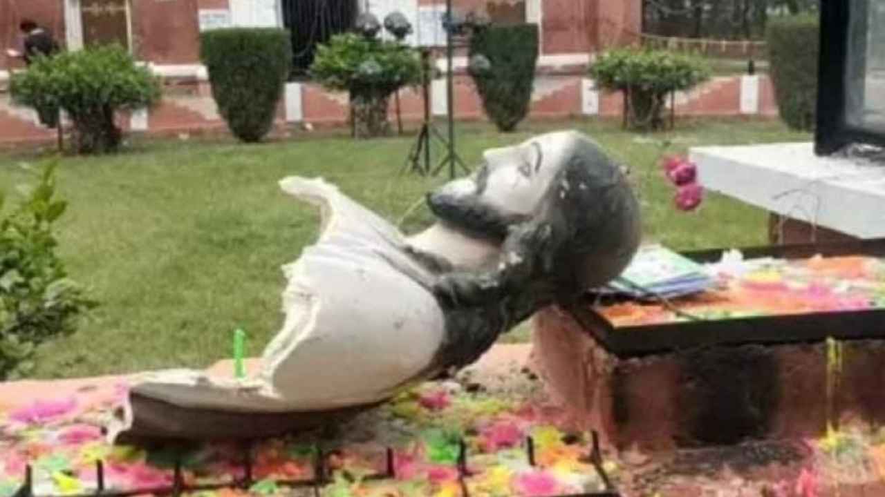 statua gesù vandalizzata india