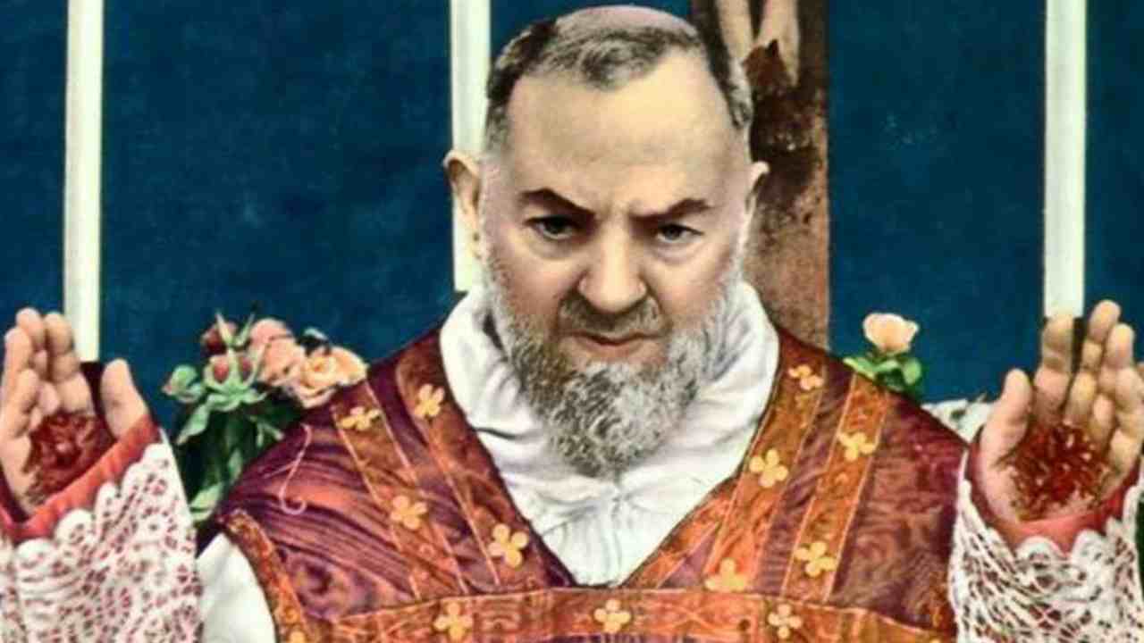 Oggi 23 settembre: Padre Pio | Unico sacerdote con le stimmate che indicano tre miracoli