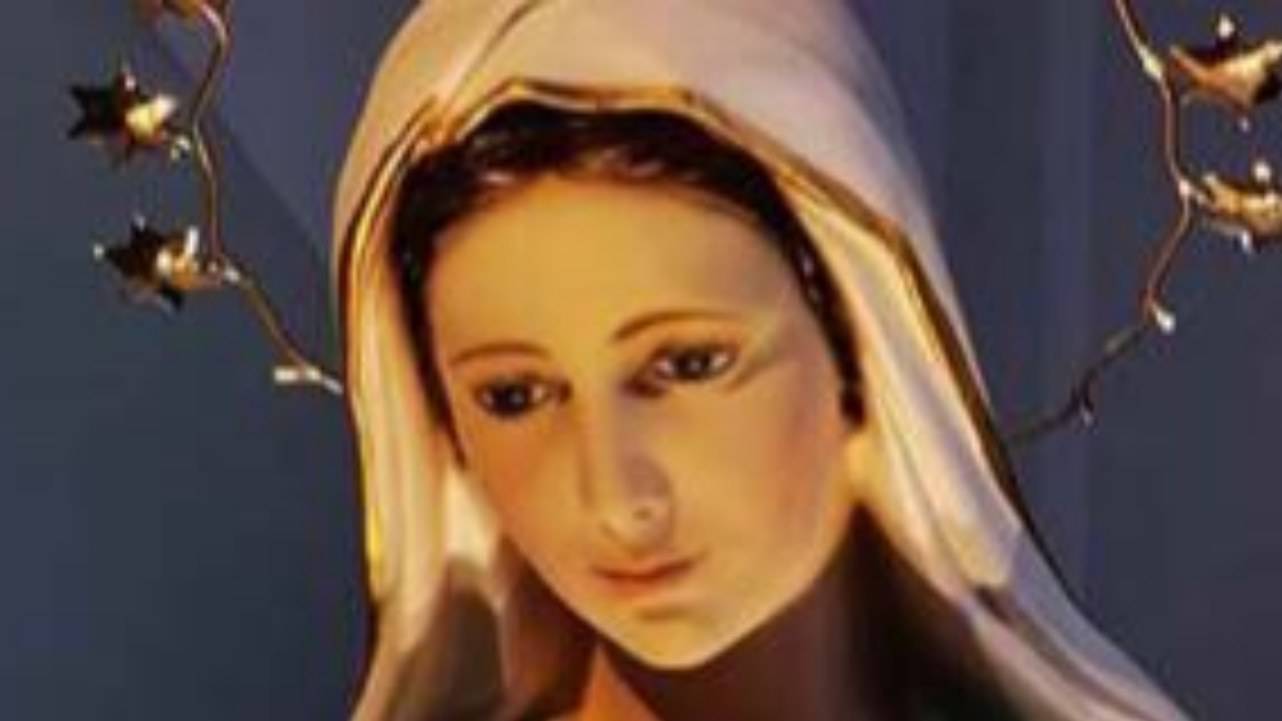 Gli appare durante un pellegrinaggio a Medjugorje