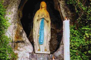 Madonna di lourdes