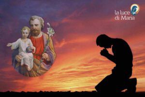 Persona che prega San Giuseppe