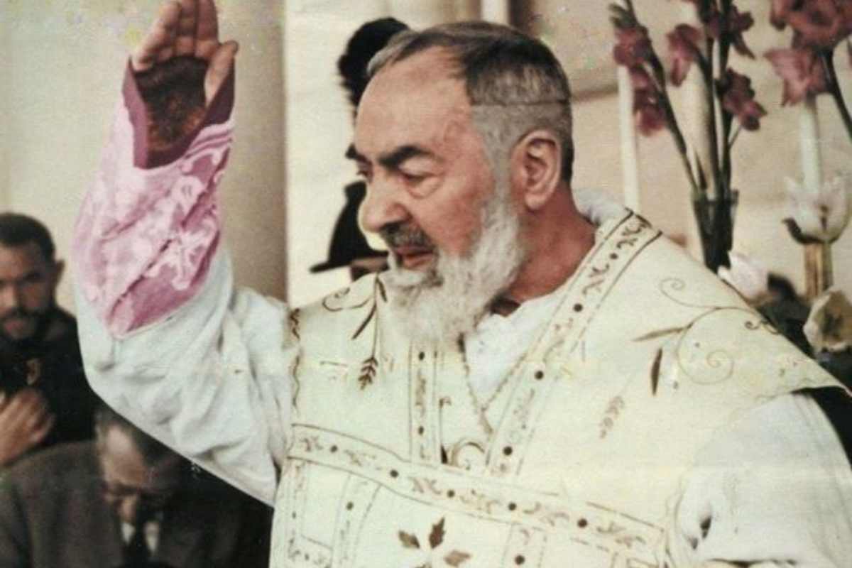 Le stigmate di Padre Pio: 50 anni di mistero nella vita del Santo di Pietrelcina