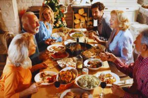 famiglia pranzo