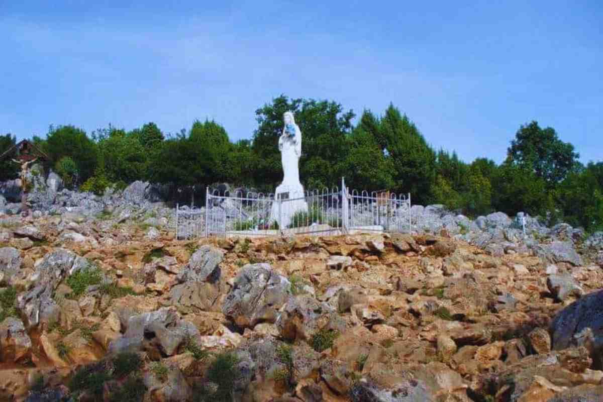 Pellegrina dispersa sulla collina di Medjugorje: 36 ore al freddo glaciale