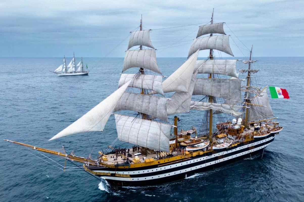 Amerigo Vespucci, la nave più bella del mondo diventa sede del Giubileo 2025