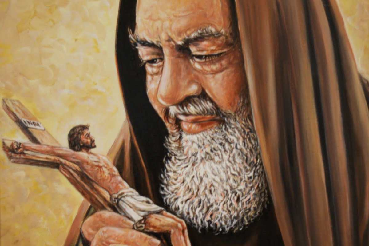 Rischia di rimanere paralizzato: va in visita da Padre Pio e guarisce